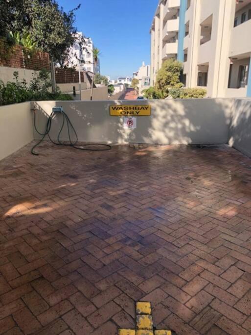 El Mufasa Beachfront With Stunning Views * Cape Town